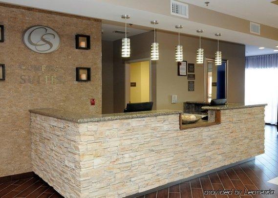 Comfort Suites Near Tanger Outlet Mall Гонзалес Екстериор снимка